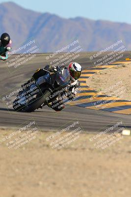 media/Dec-10-2023-SoCal Trackdays (Sun) [[0ce70f5433]]/Turn 12 (2pm)/